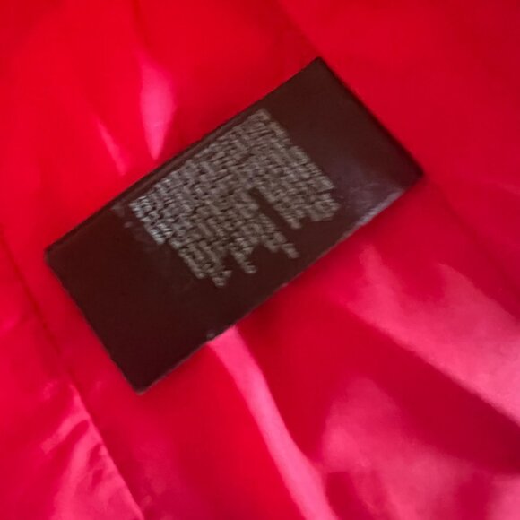 The North Face Womens 550 Black Down Puffer Vest With Red Lining M Warm Quilted - Picture 4 of 11